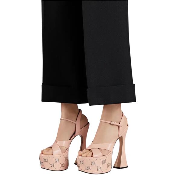 New Gucci Interlocking GG Studded Platfrom Sandals Leather Size 42 - Picture 1 of 10